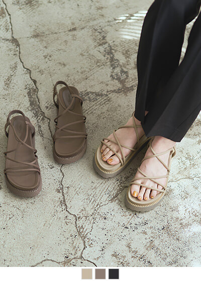 コードストラッププラットフォームサンダル〔人気商品！予約〕