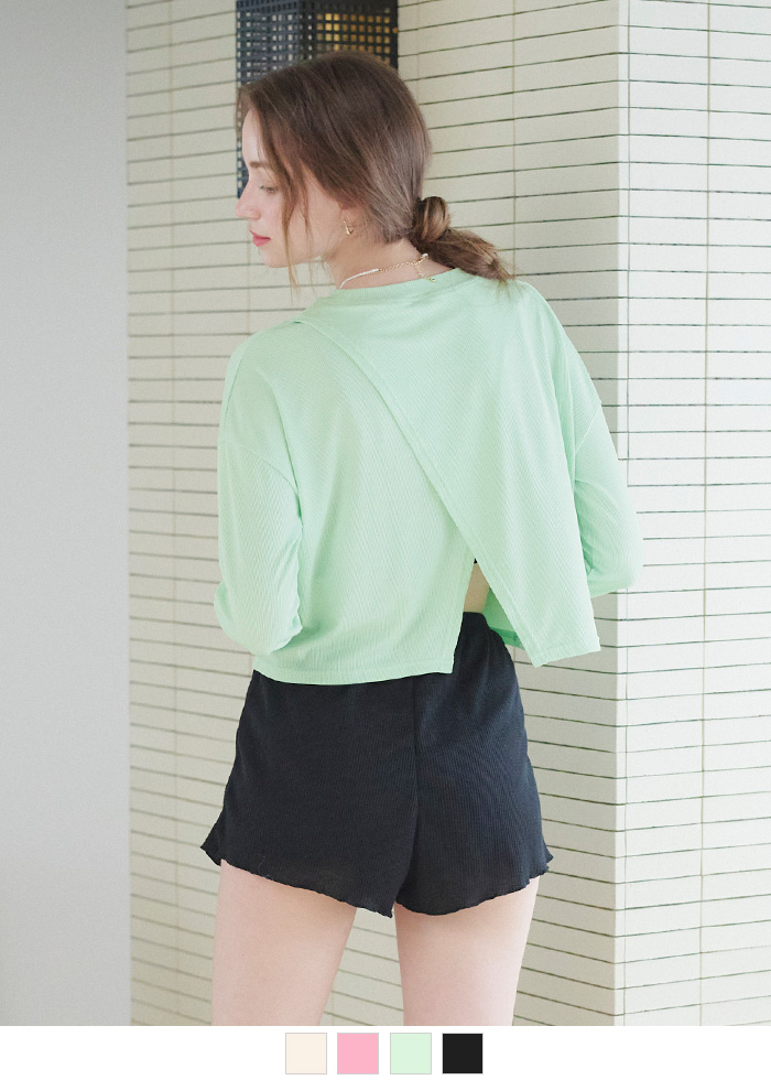 新品 stina スティナ 新作 大人気 ラッシュガード S 完売品 stina