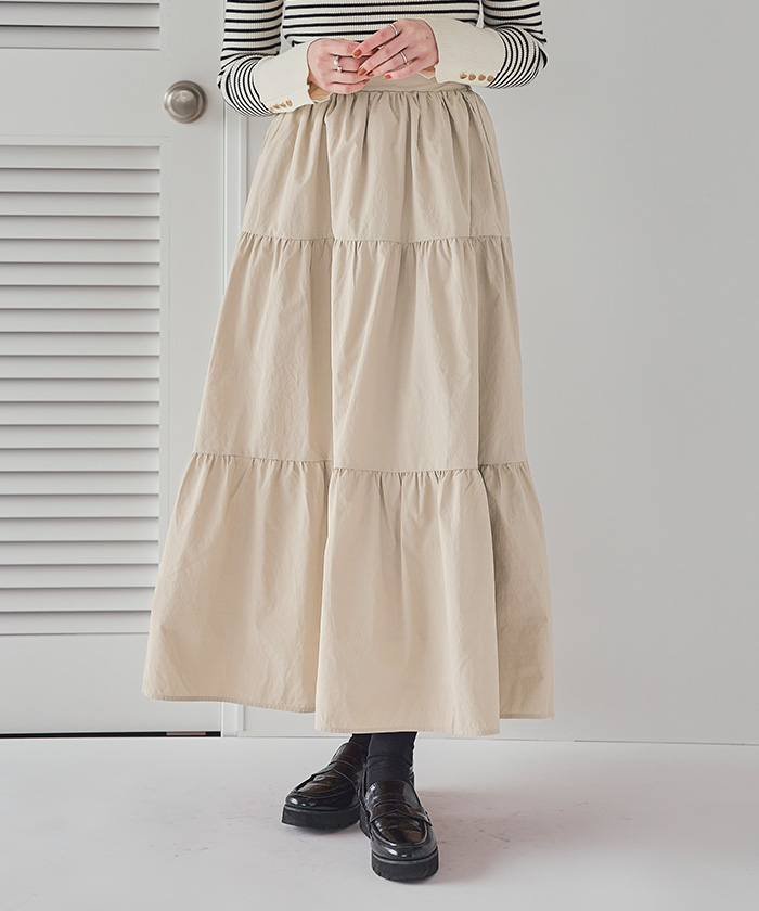 ナイロンティアードスカート