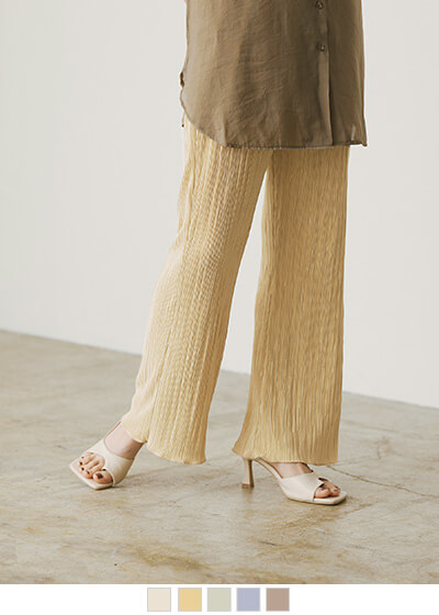 サテンミニプリーツパンツ