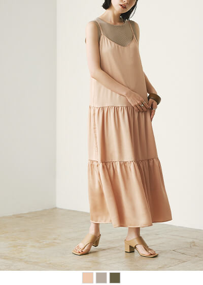 サテンティアードキャミワンピース