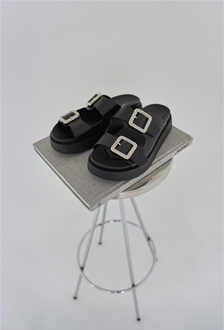 2025shoesプレオーダー　スタイリング11