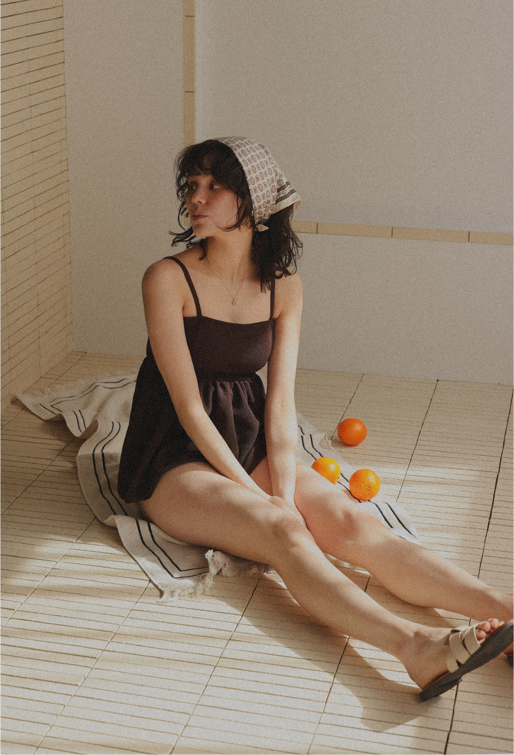2025swim collection　スタイリング3