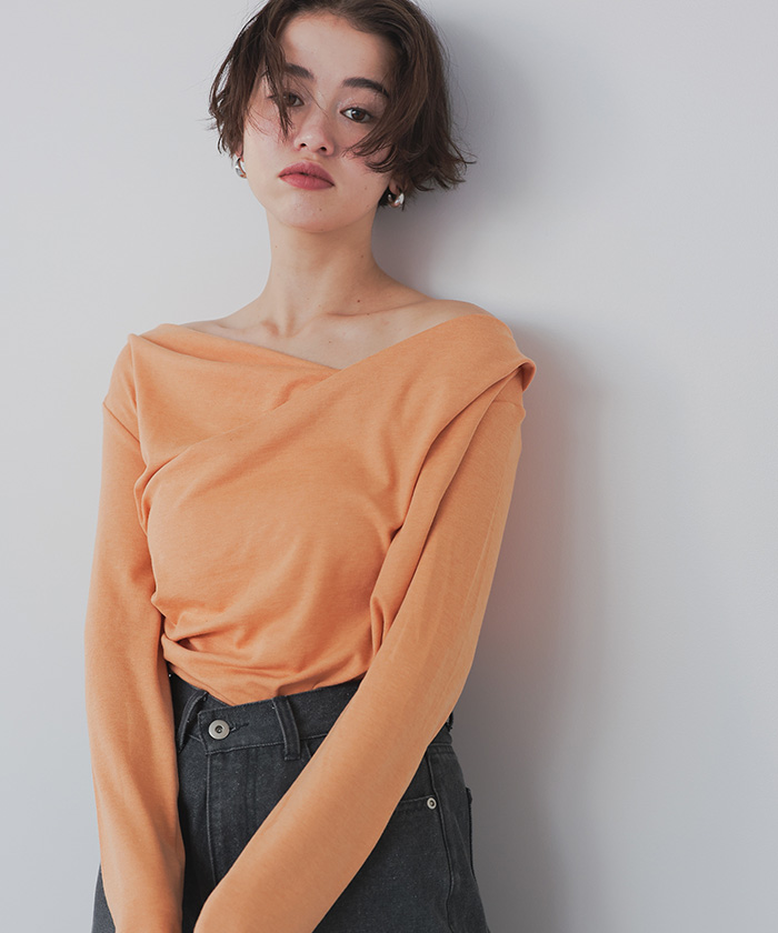 オフショルダーロングスリーブTシャツ【メール便可／100】 | titivate