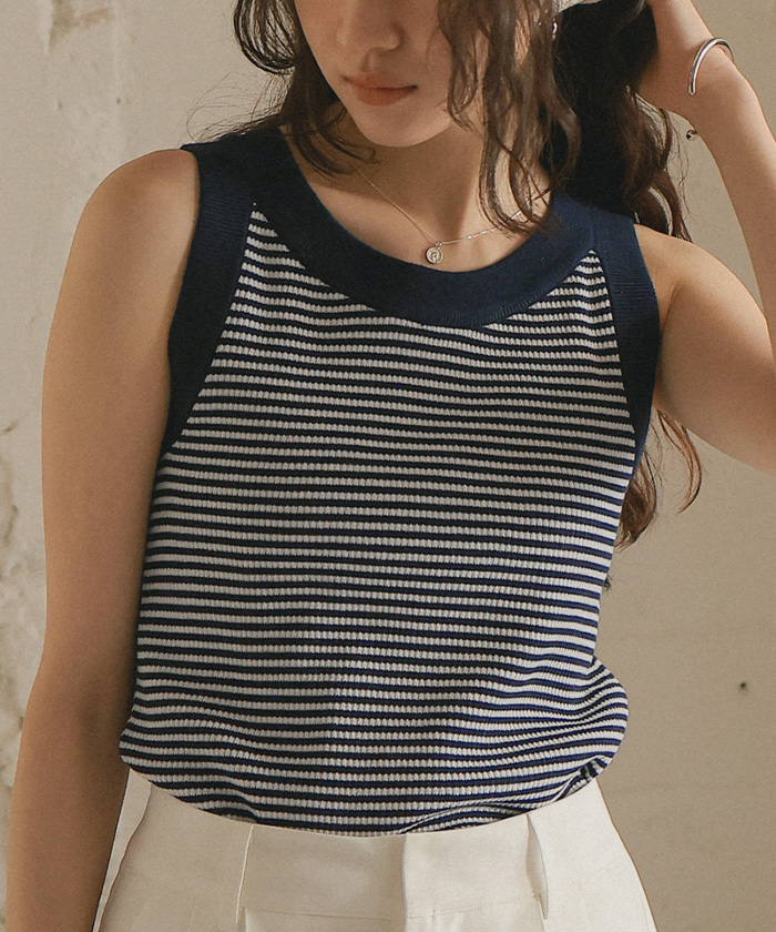 shesame バックデザイン配色ニットタンクトップ 新品 shesame バック