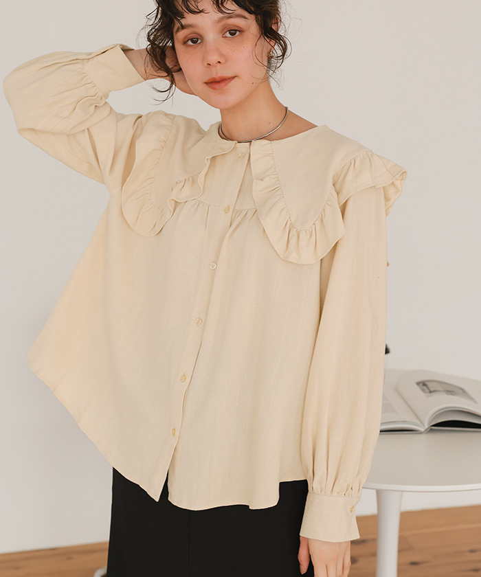 ビッグカラーブラウス GU】イロチ買いした大人かわいい《ビッグカラーブラウス