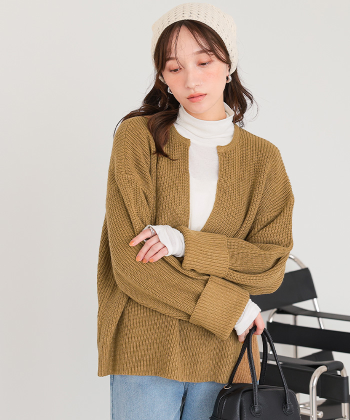 深Vネックニットプルオーバー | titivate