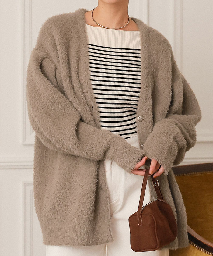 【oilily オイリリー】ニットカーディガン128 ベージュ　アイボリー oilily オイリリーニットカーディガン128 ベージュアイボリー