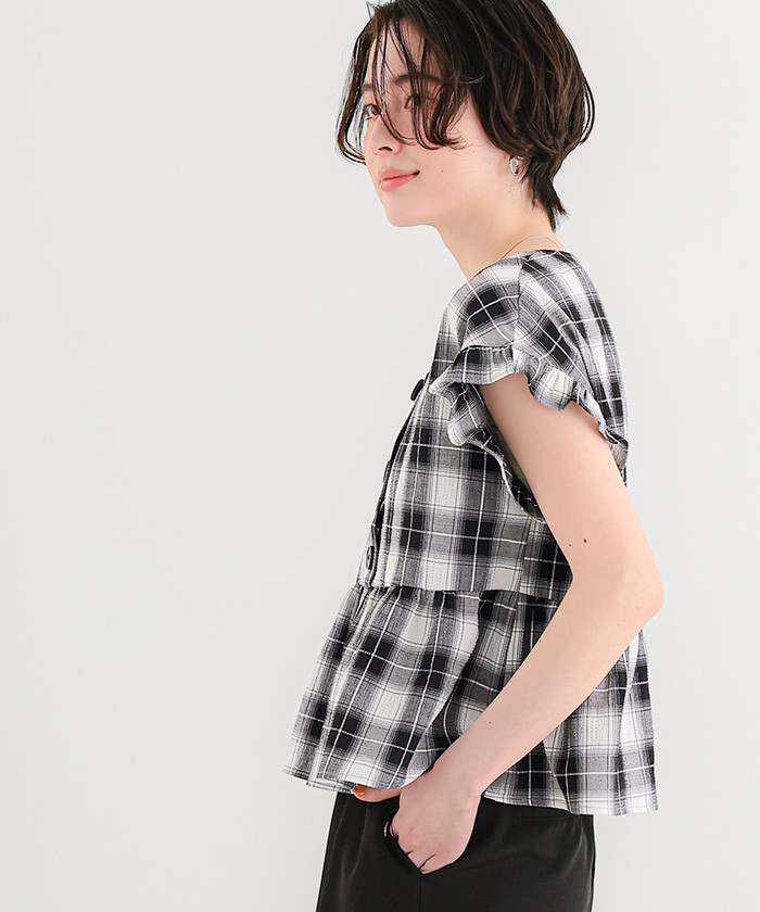 ペプラムフレンチスリーブブラウス【メール便可／100】 | titivate